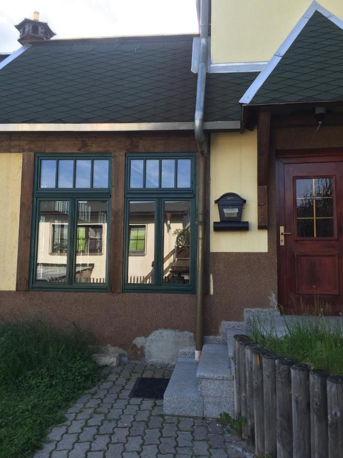 Hotel Ferienheim "Zur Krone" Oberwiesenthal Zewnętrze zdjęcie